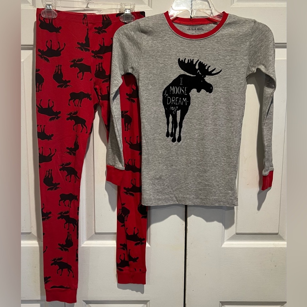 2 Pc❤️Gray & Red MOOSE 🫎 Pajama Set